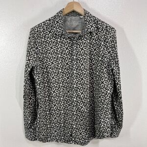 Robert Graham Classic Fit Black and White Shirt